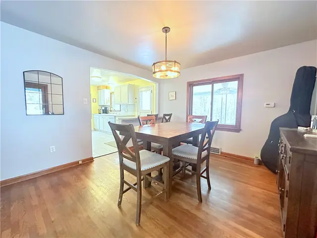 3933 Hardt Dr gallery image 21