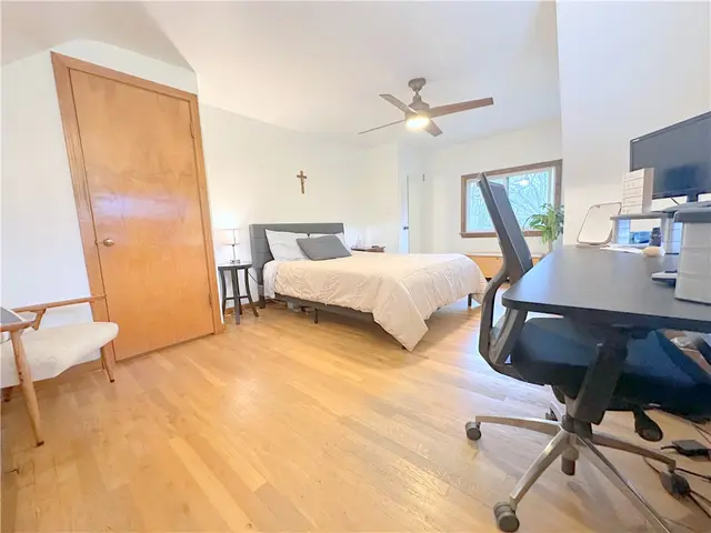 3933 Hardt Dr gallery image 32
