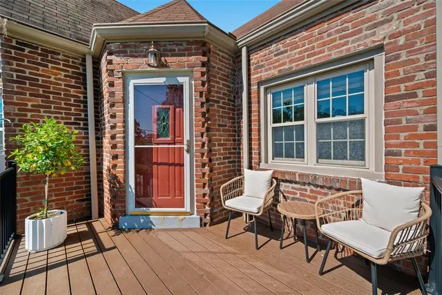 3943 Bonita Dr gallery image 3