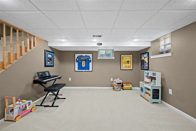 3943 Bonita Dr gallery image 24