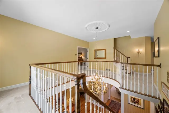 400 Fern Hollow Lane gallery image 19