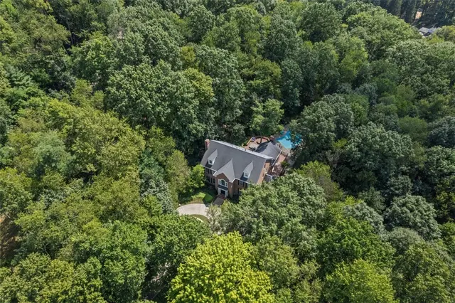 400 Fern Hollow Lane gallery image 20