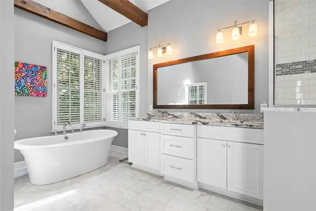 400 Fern Hollow Lane gallery image 28