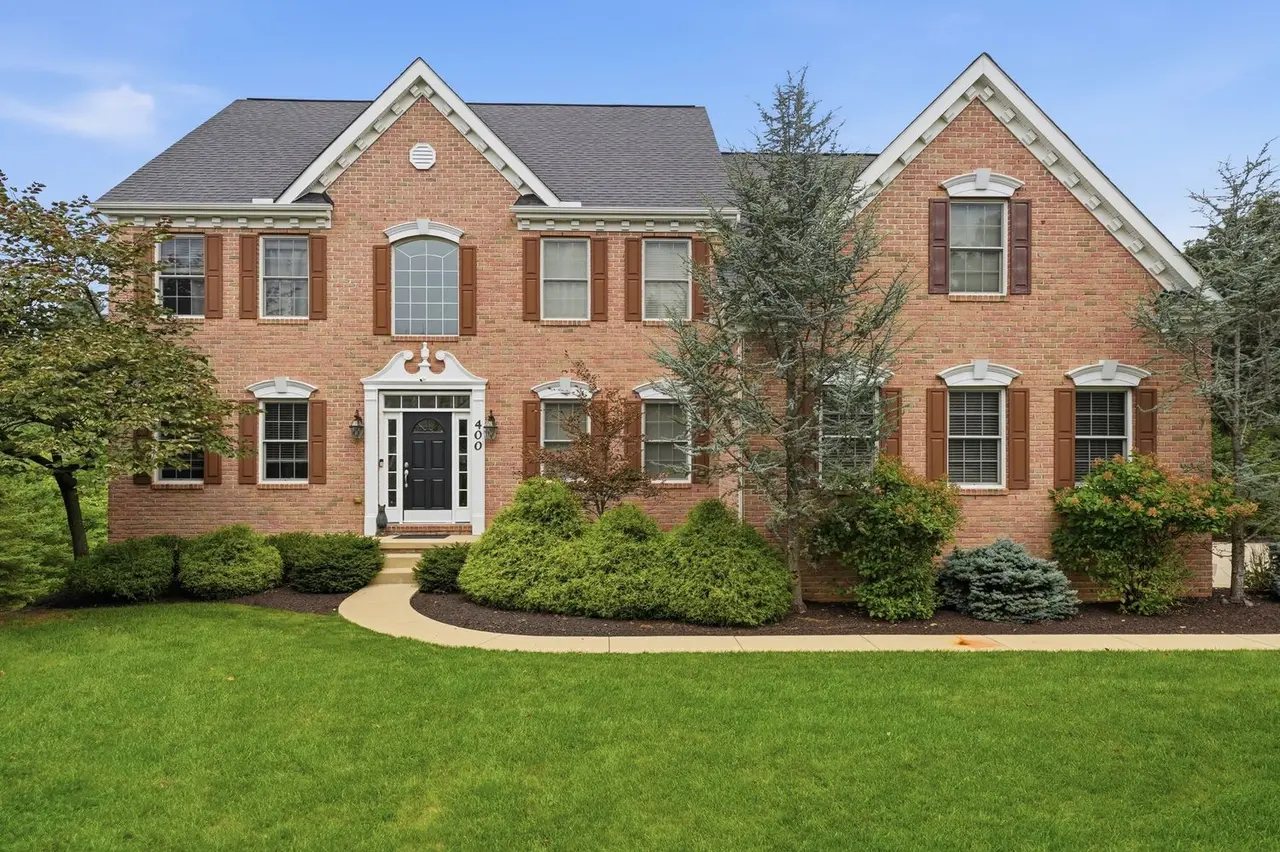 400 Hidden Meadow DRIVE