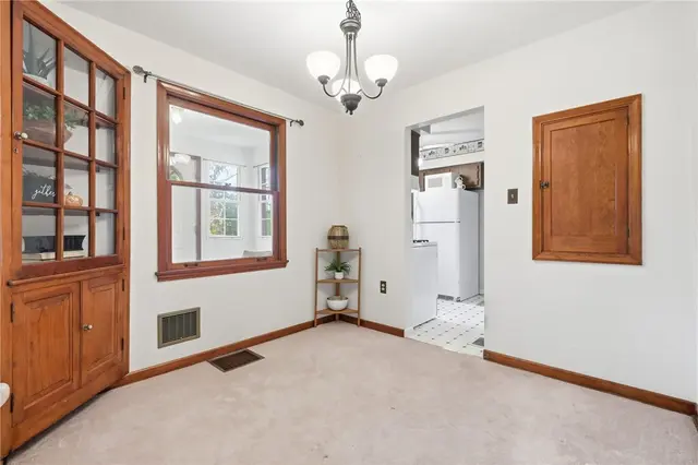 4000 Cole Ave gallery image 10
