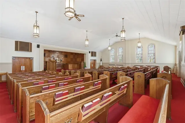 4003 Gibsonia Rd gallery image 8