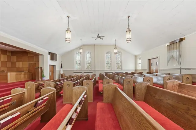 4003 Gibsonia Rd gallery image 9