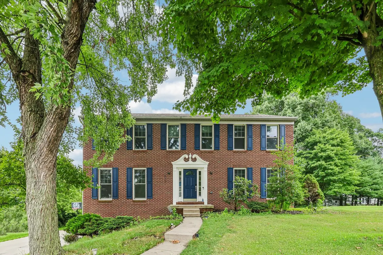 4008 Claridon Dr.