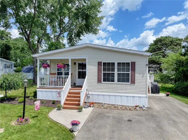 401 Sunny Dale Dr gallery image 15