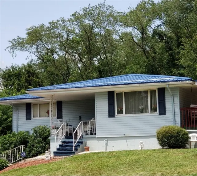 4013 Ridgemont Dr gallery image 18
