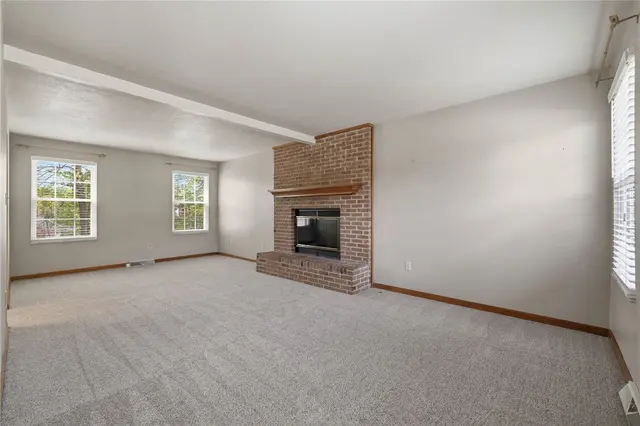 402 Monmouth Dr gallery image 42