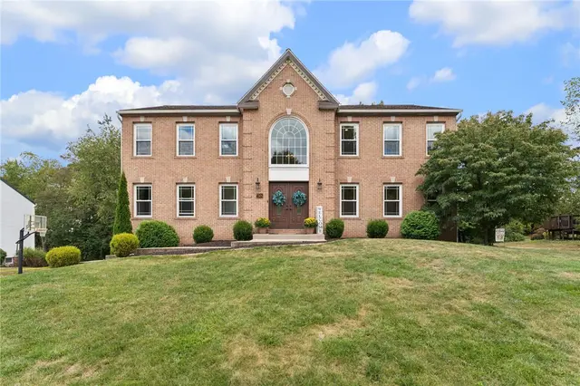 402 Schomburg Court