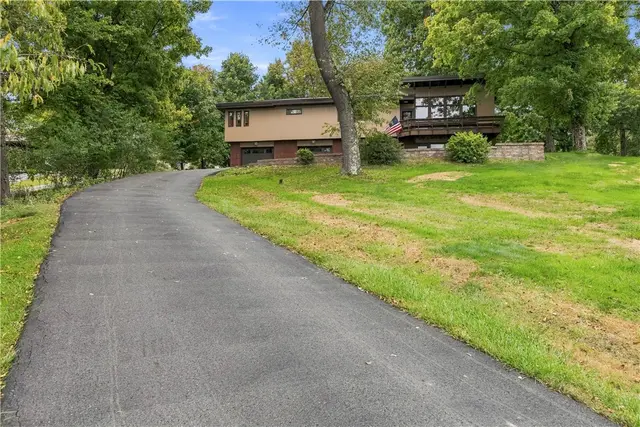 4020 Dickey Rd