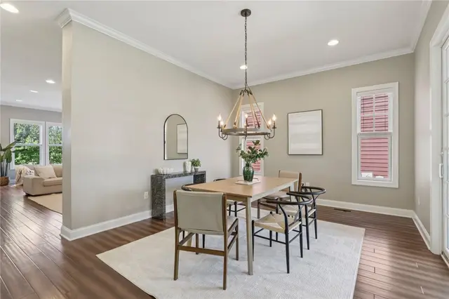 403 Cayuga Cir gallery image 25
