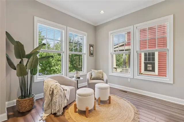 403 Cayuga Cir gallery image 26