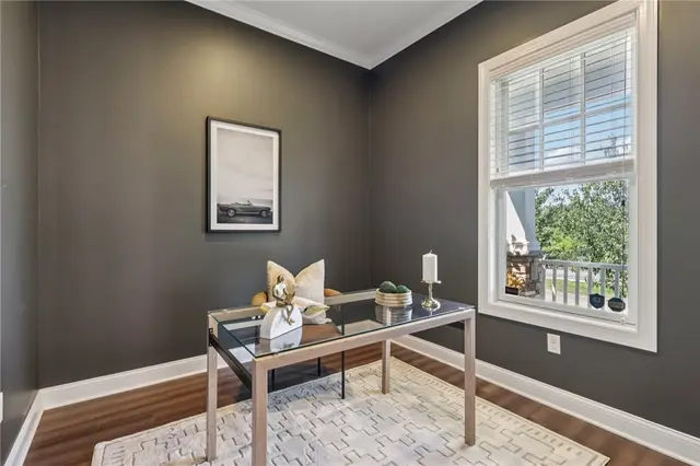 403 Cayuga Cir gallery image 31
