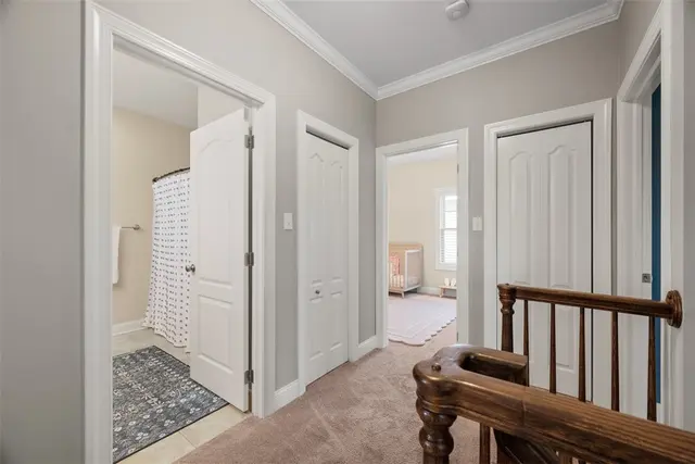 403 Cayuga Cir gallery image 38