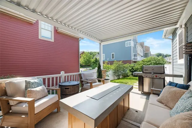 403 Cayuga Cir gallery image 43
