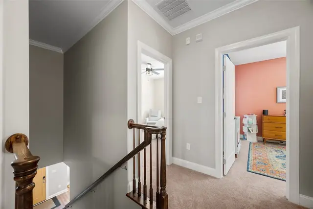 403 Cayuga Cir gallery image 44