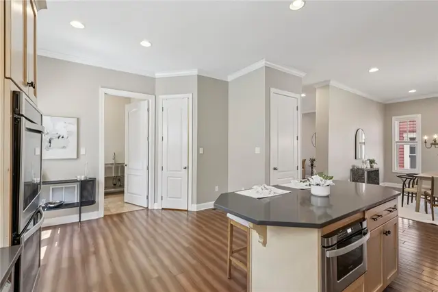 403 Cayuga Cir gallery image 50