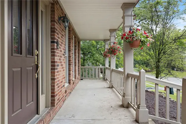403 Lundy Court gallery image 10