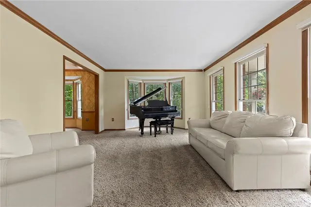 403 Lundy Court gallery image 19