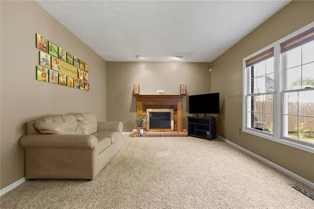 403 Lundy Court gallery image 21