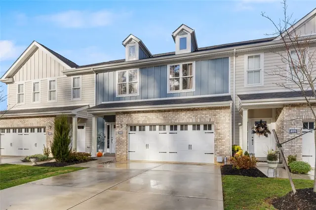 403 Walnut Ct gallery image 2