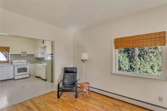 4032 Ewalt Rd gallery image 6