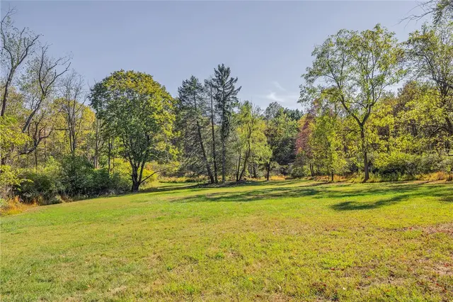 4032 Ewalt Rd gallery image 18