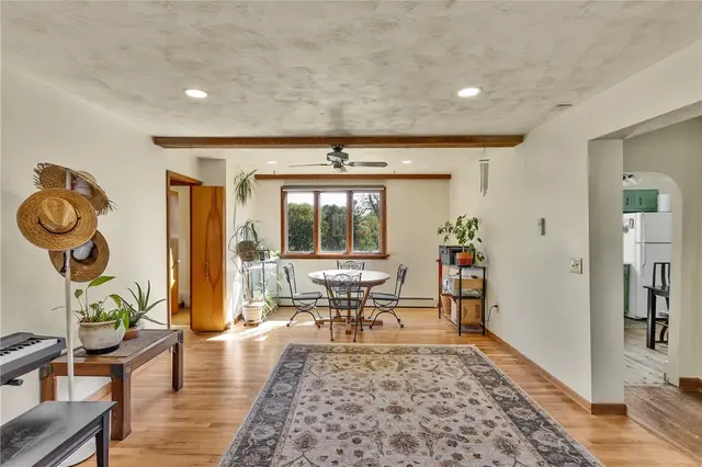 4032 Ewalt Rd gallery image 21