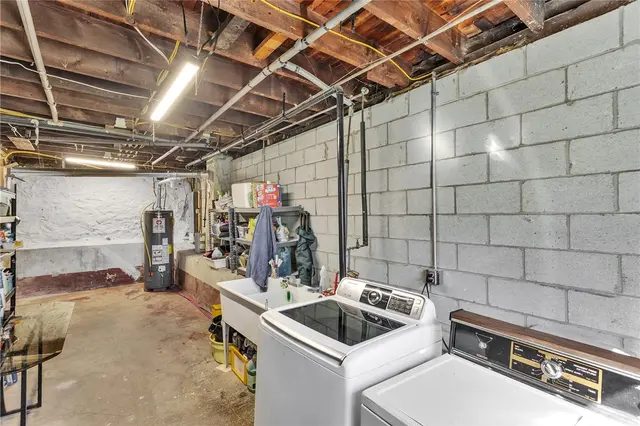 4032 Ewalt Rd gallery image 26