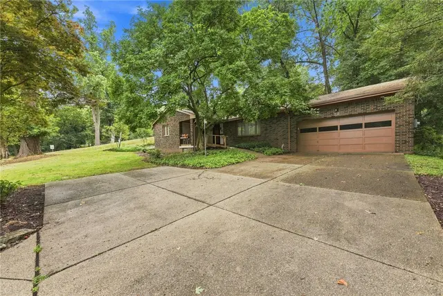 404 Mckown St gallery image 8