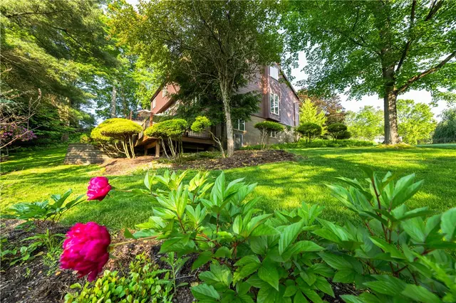 404 Pine Villa Dr gallery image 10