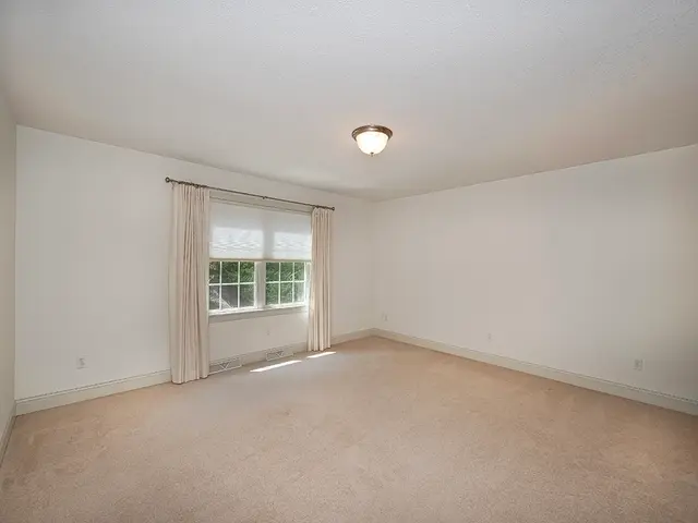 404 Torrey Pine Dr gallery image 24