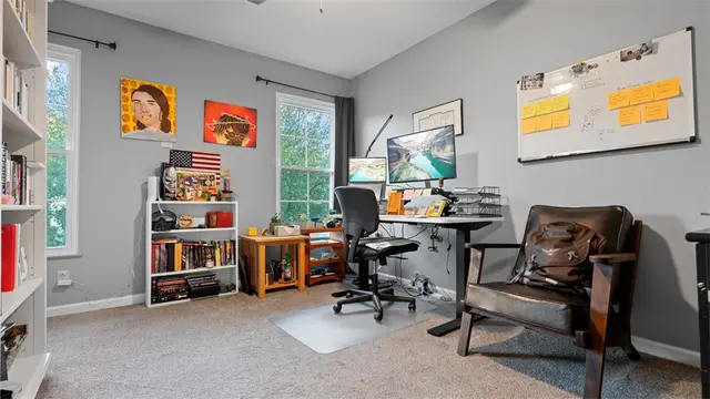 405 Hastings Dr gallery image 19