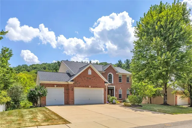 405 Mallard Dr gallery image 9