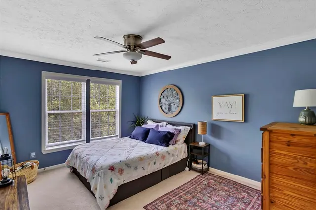 405 Mallard Dr gallery image 26