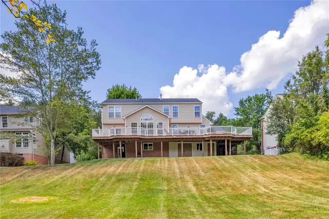 405 Mallard Dr gallery image 29
