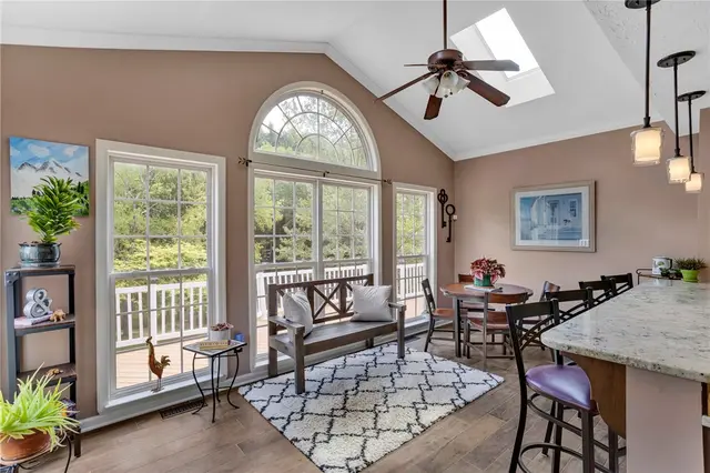 405 Mallard Dr gallery image 31