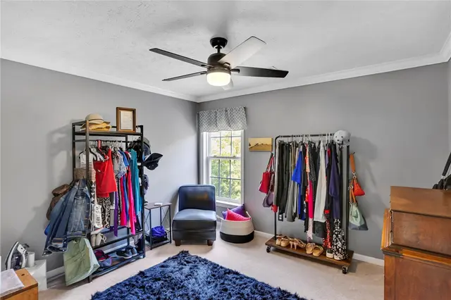 405 Mallard Dr gallery image 39
