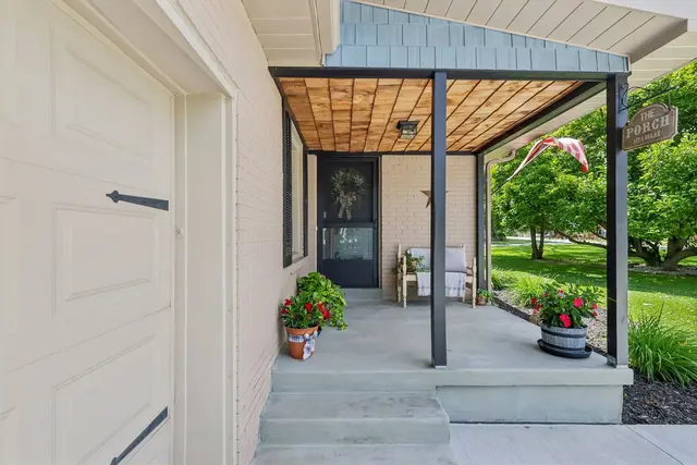 405 Vineyard DRIVE gallery image 4
