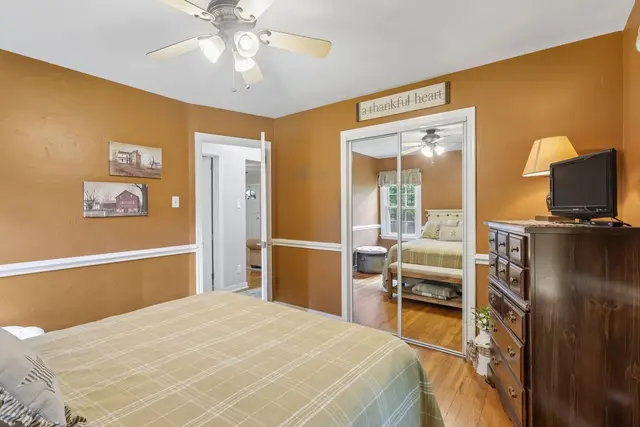 405 Vineyard DRIVE gallery image 27