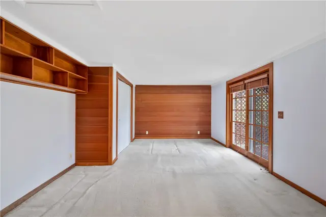 4054 Clarkland Ave gallery image 43