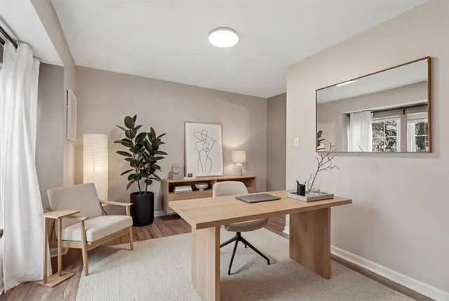 406 Arbor Dr gallery image 13