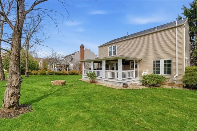 406 Arbor Dr gallery image 31