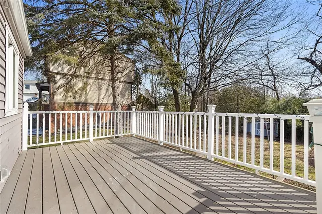406 Blaze Dr gallery image 33