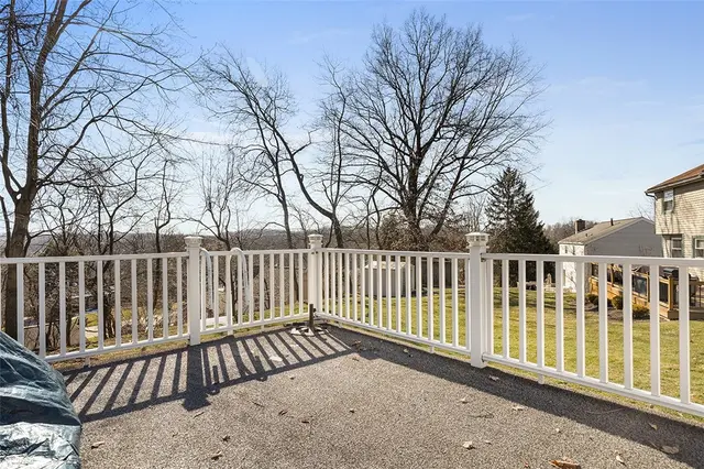 406 Blaze Dr gallery image 40
