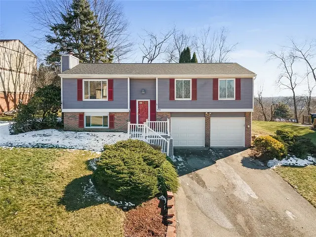 406 Blaze Dr