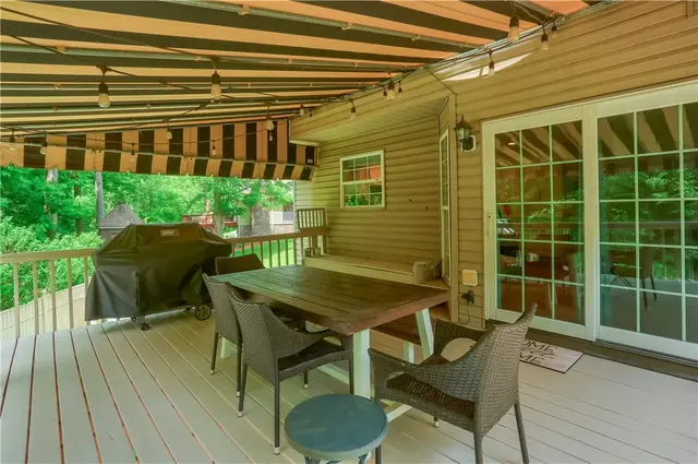 406 Chatham Ln gallery image 48